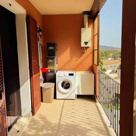 Holiday home Domomea *